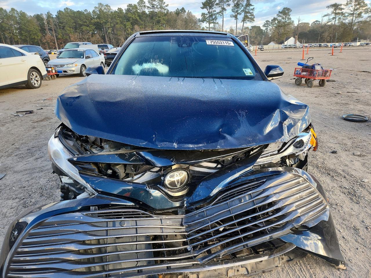 2018 TOYOTA CAMRY