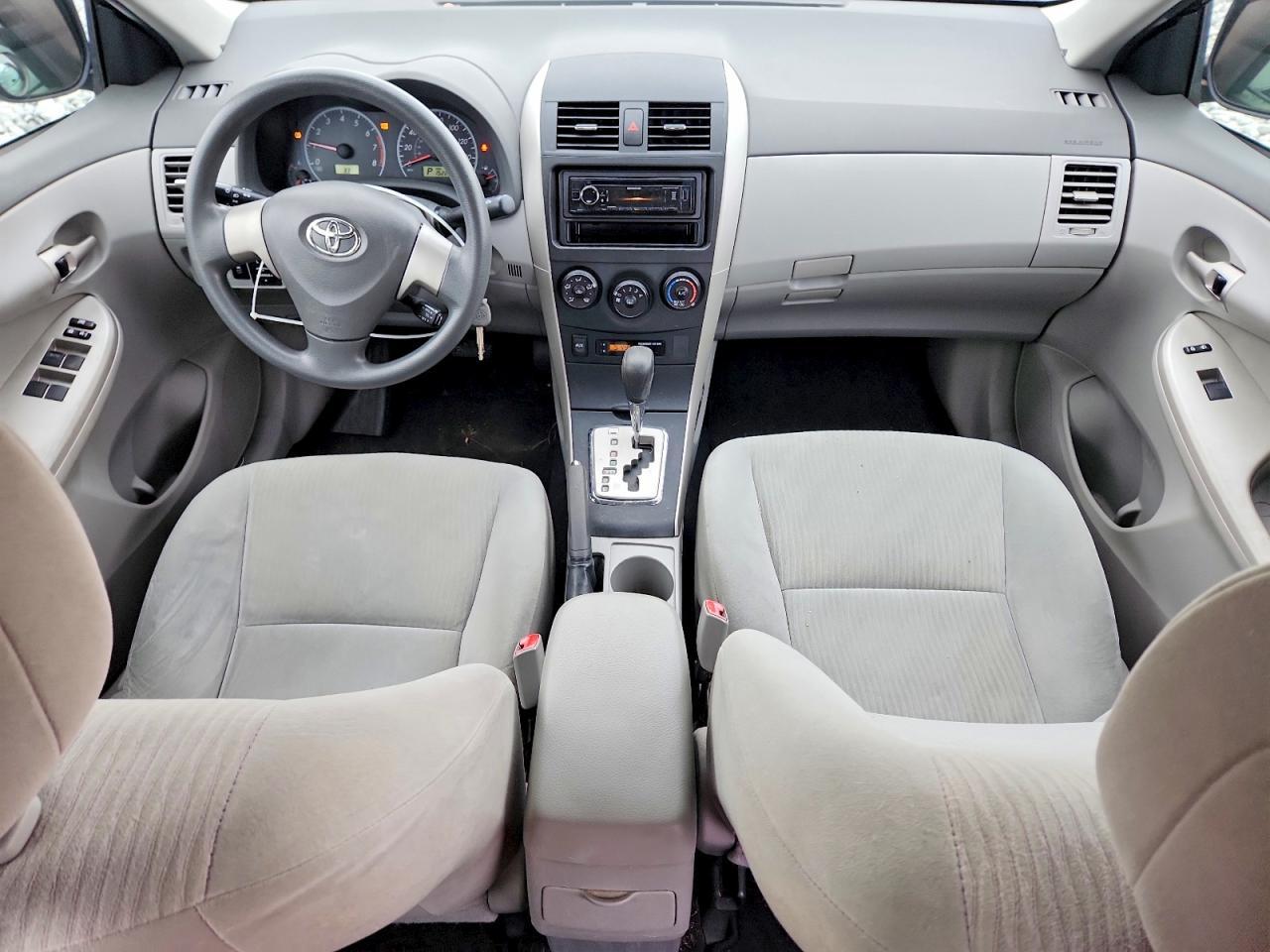 2010 TOYOTA COROLLA
