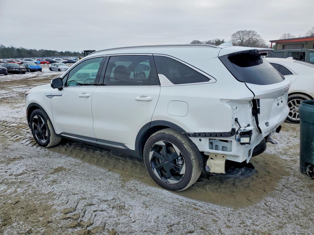 2025 KIA SORENTO