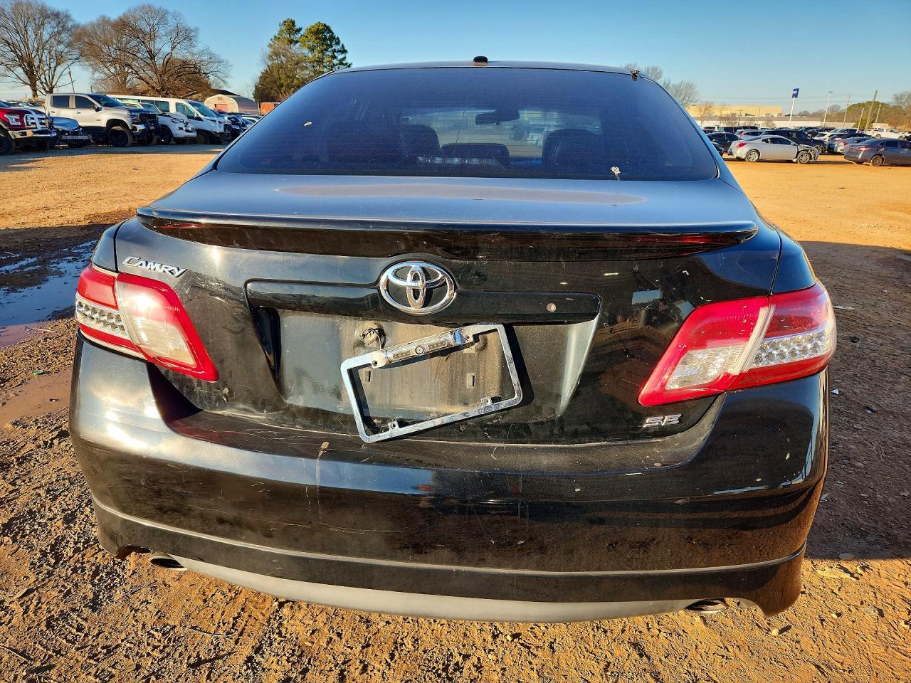 2011 TOYOTA CAMRY