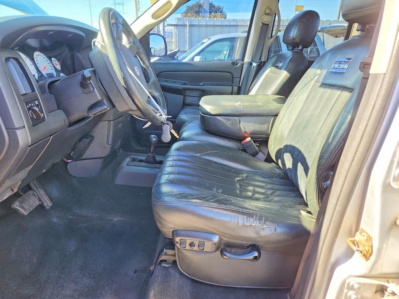 2004 DODGE RAM 1500