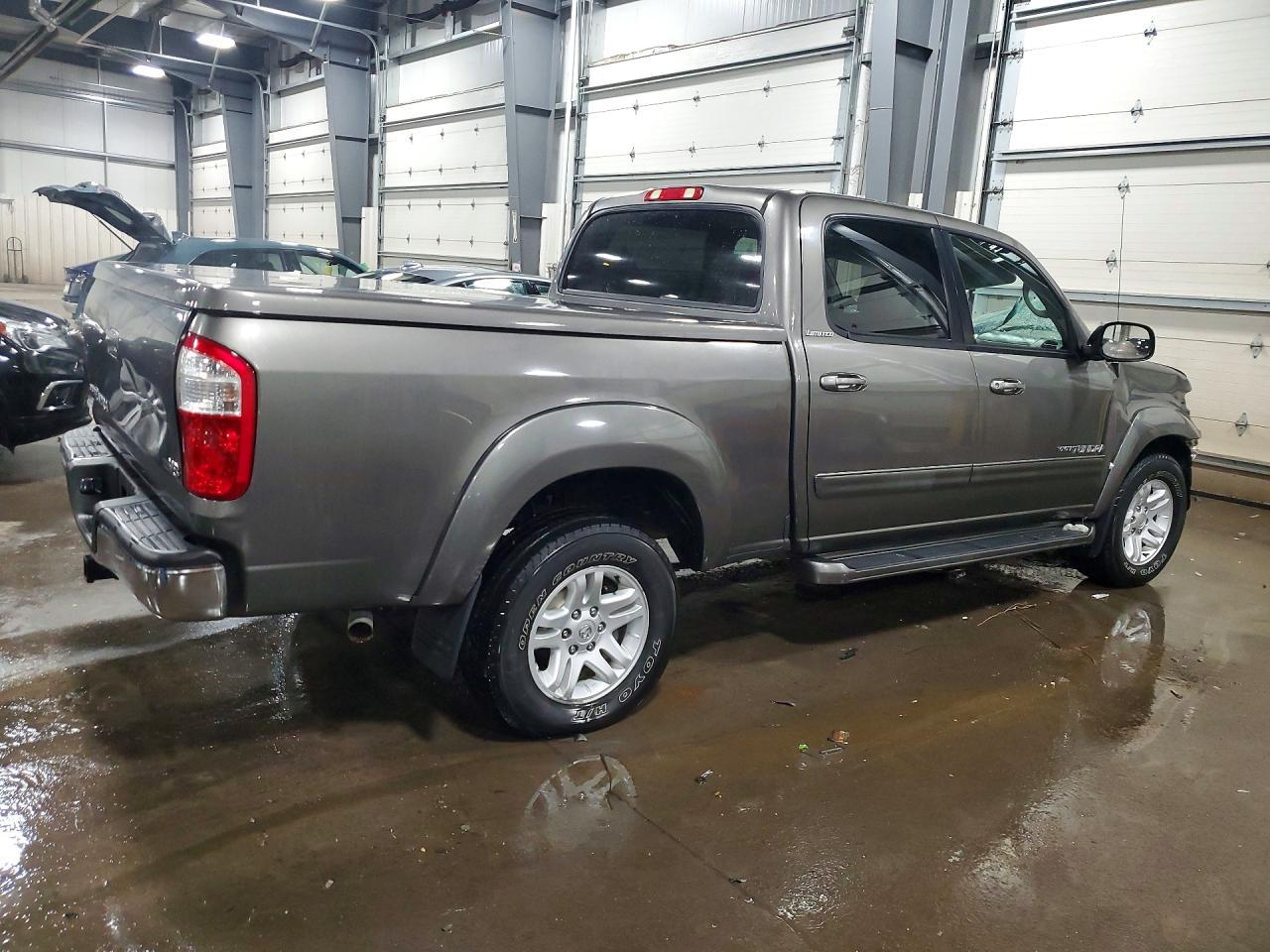 2005 TOYOTA TUNDRA