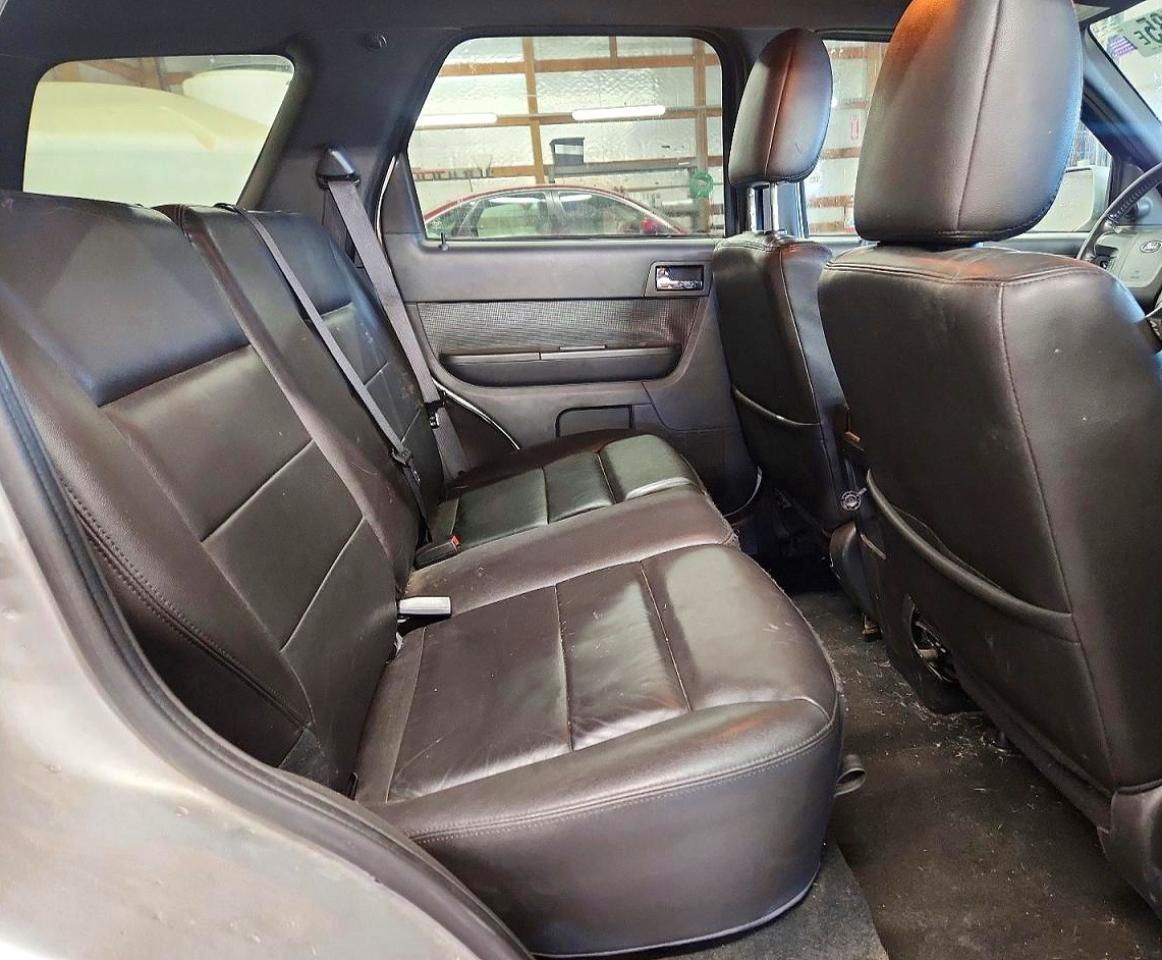 2009 FORD ESCAPE