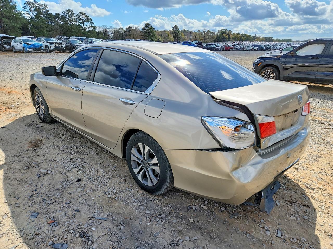 2015 HONDA ACCORD