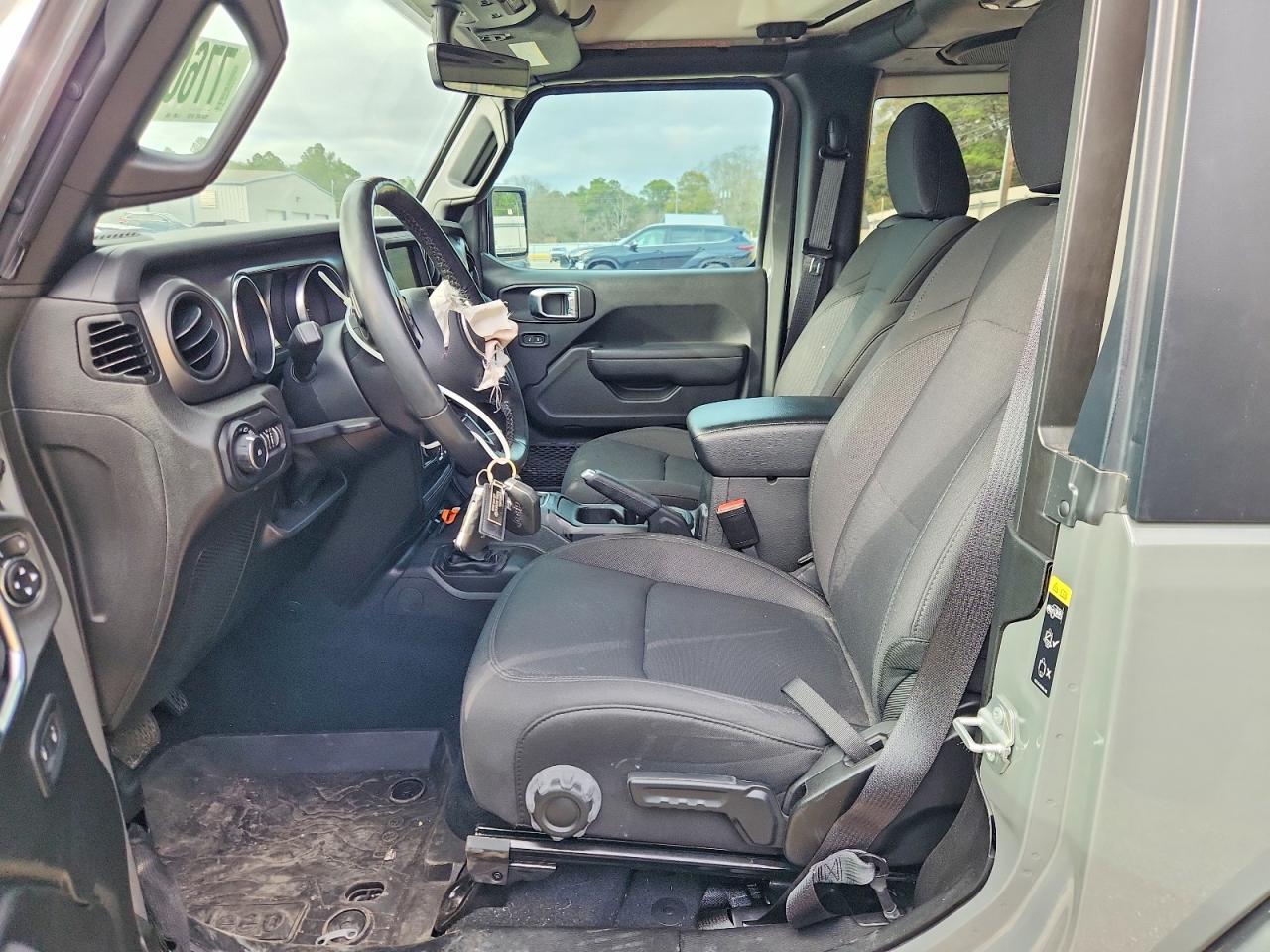 2022 JEEP WRANGLER