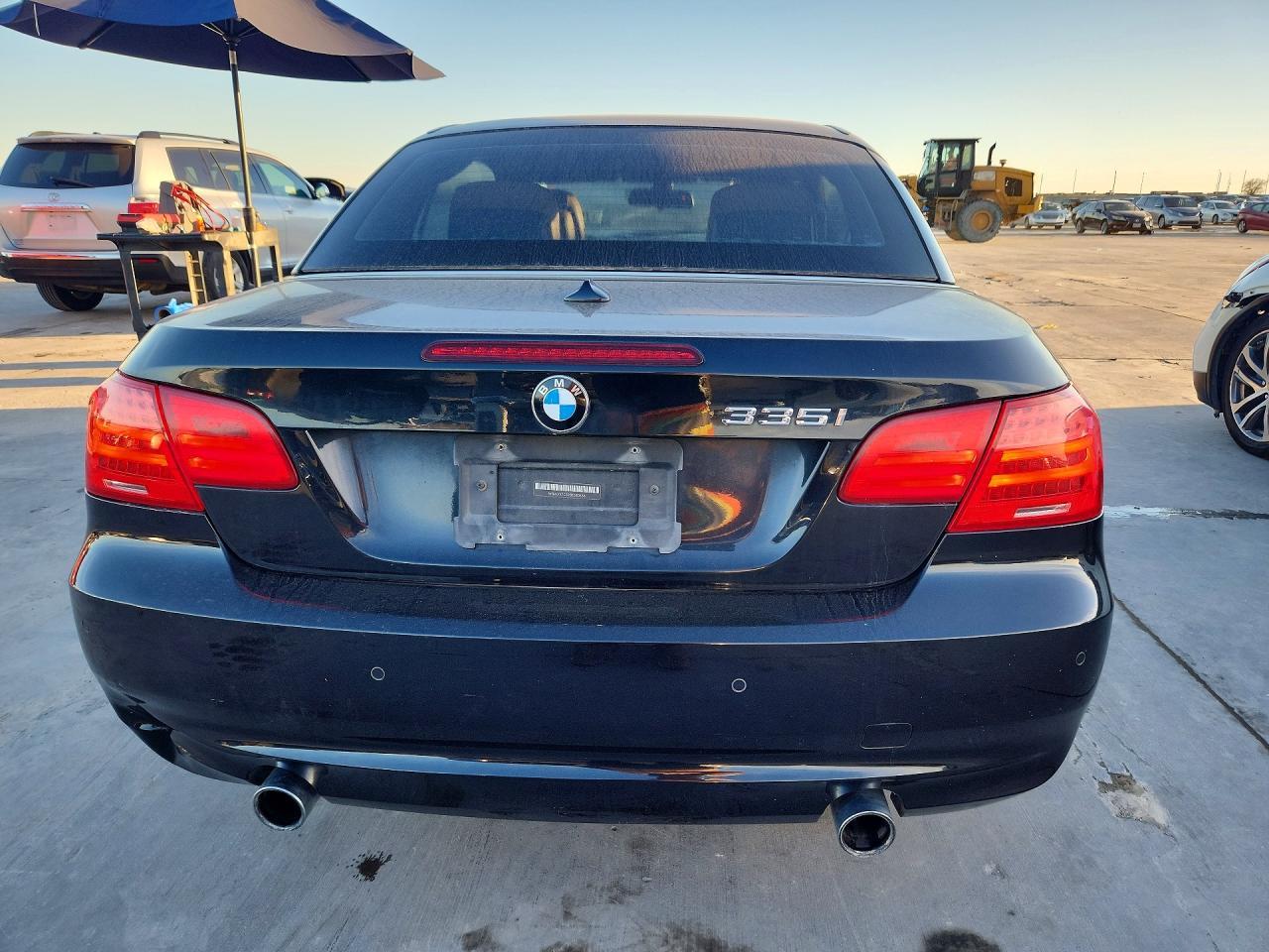 2011 BMW 3 SERIES