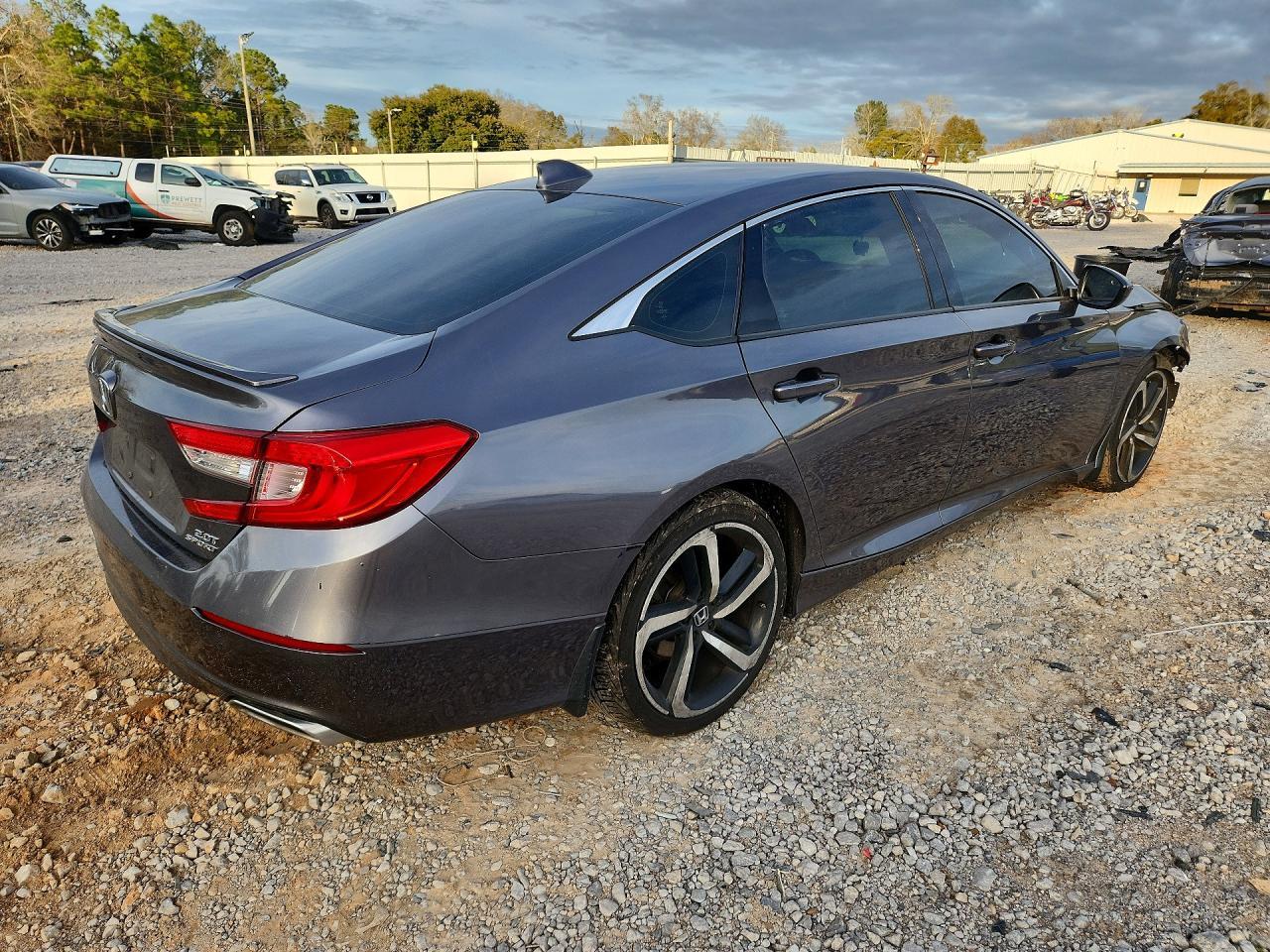 2018 HONDA ACCORD