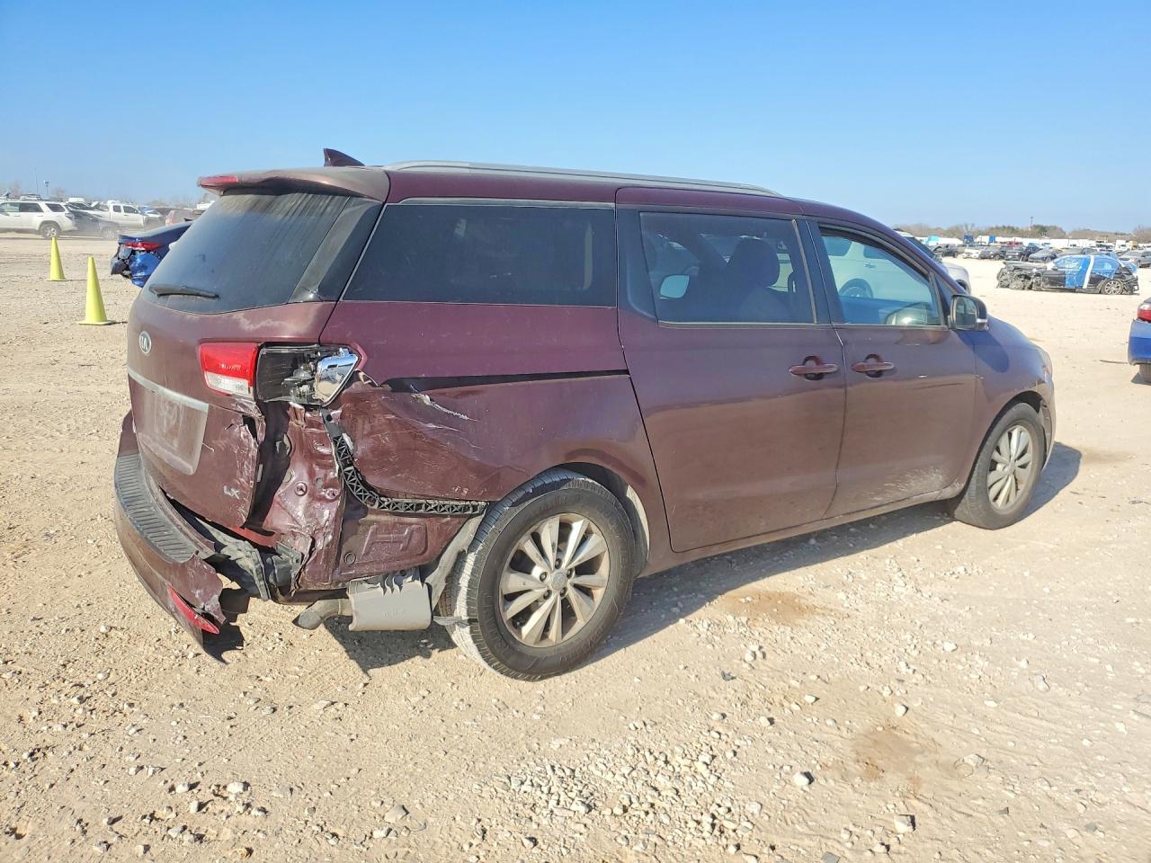 2015 KIA SEDONA