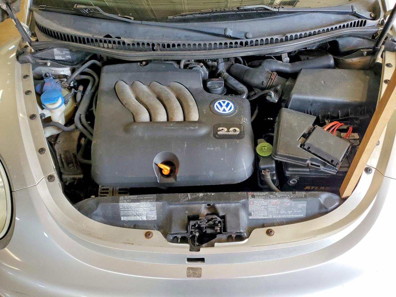 2000 VOLKSWAGEN Beetle