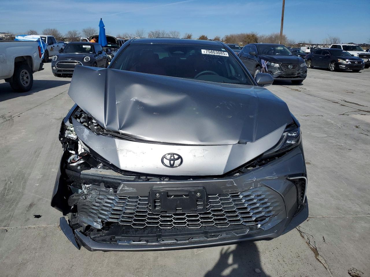 2025 TOYOTA CAMRY