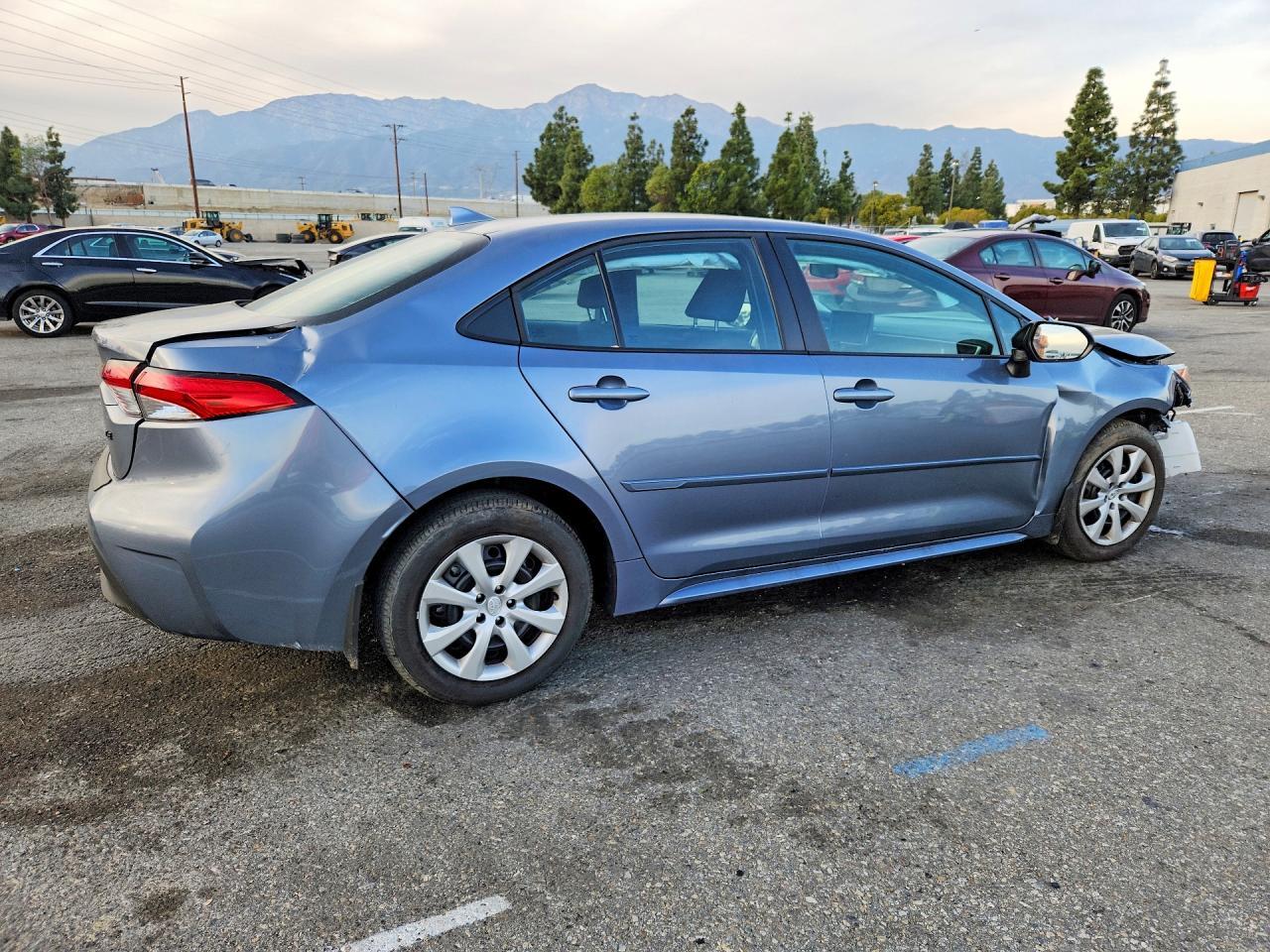 2025 TOYOTA COROLLA