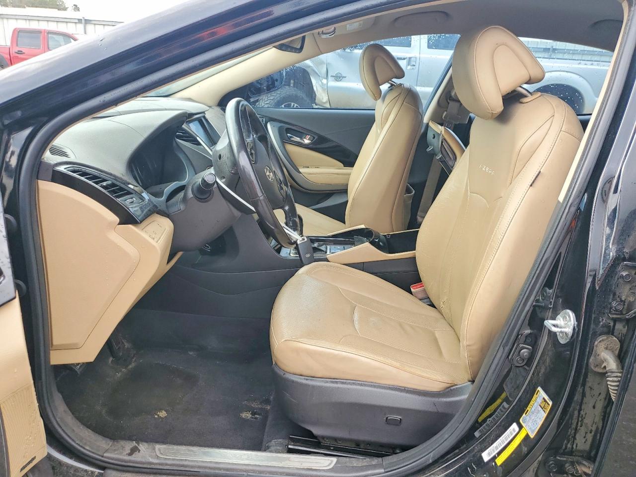 2012 HYUNDAI Azera
