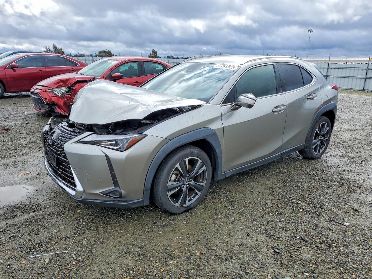2021 LEXUS UX 200