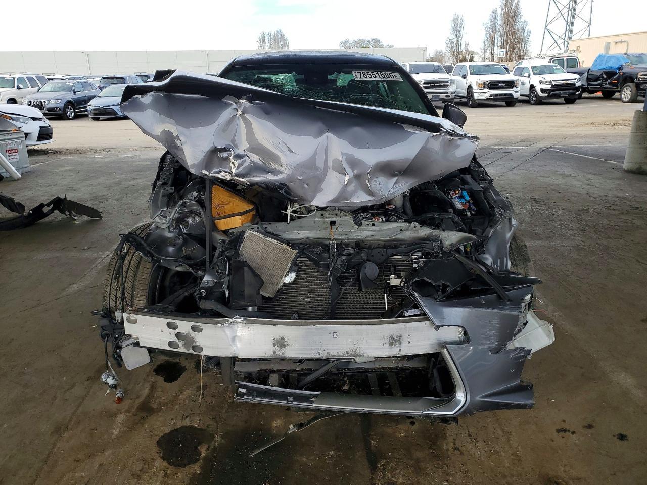 2019 LEXUS IS 300