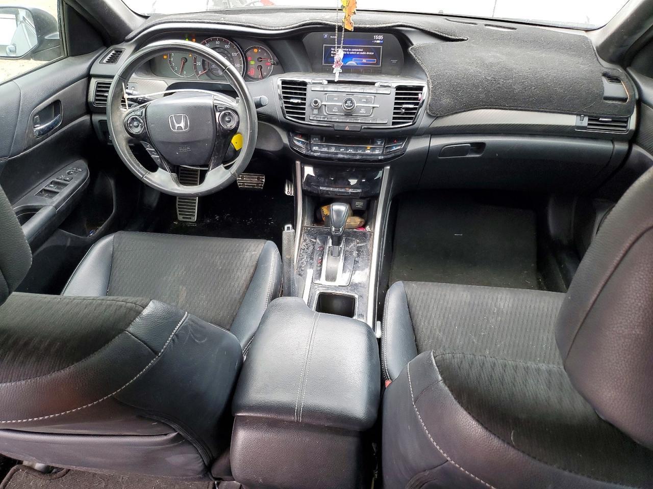 2017 HONDA ACCORD