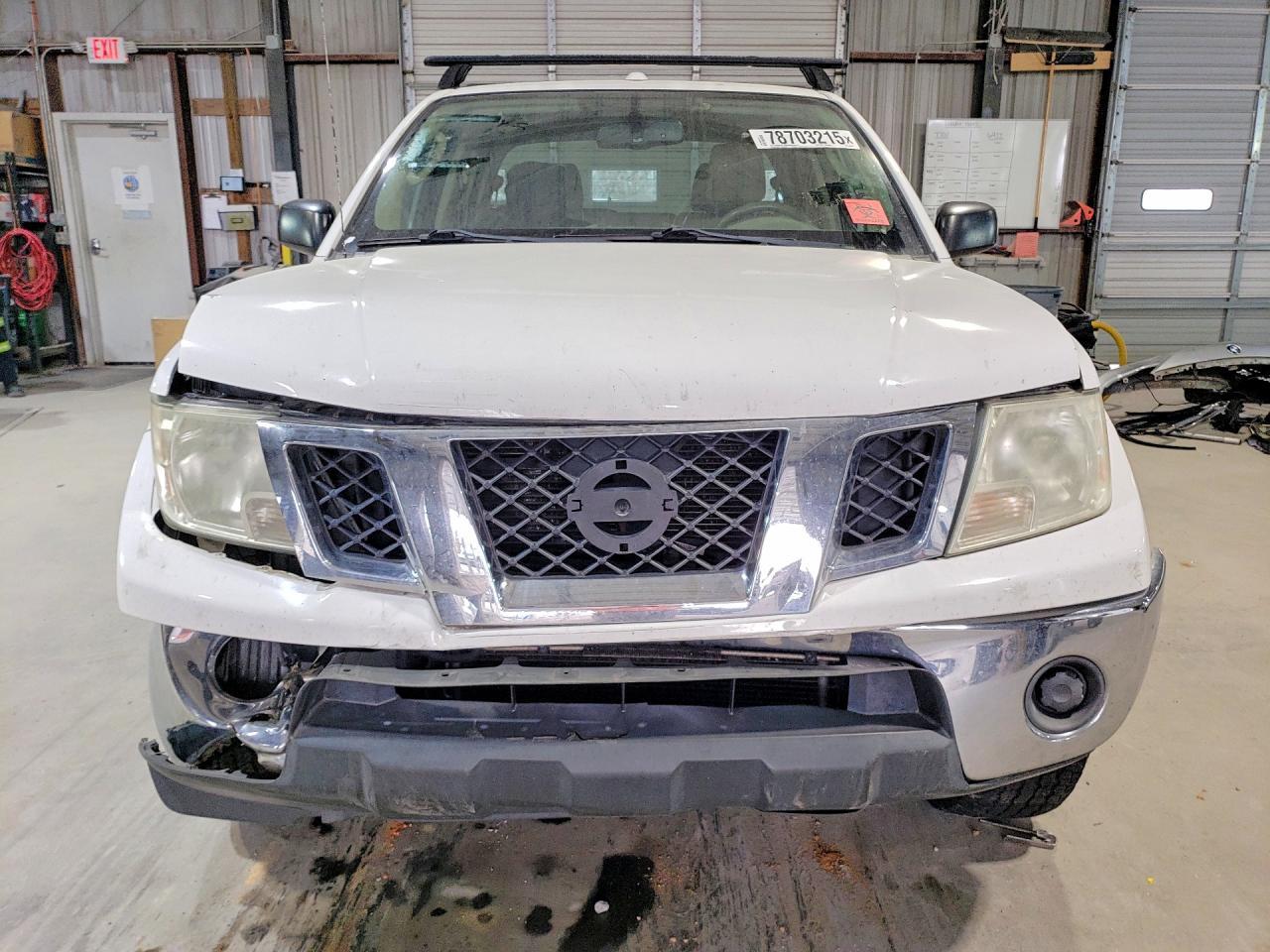 2011 NISSAN Frontier