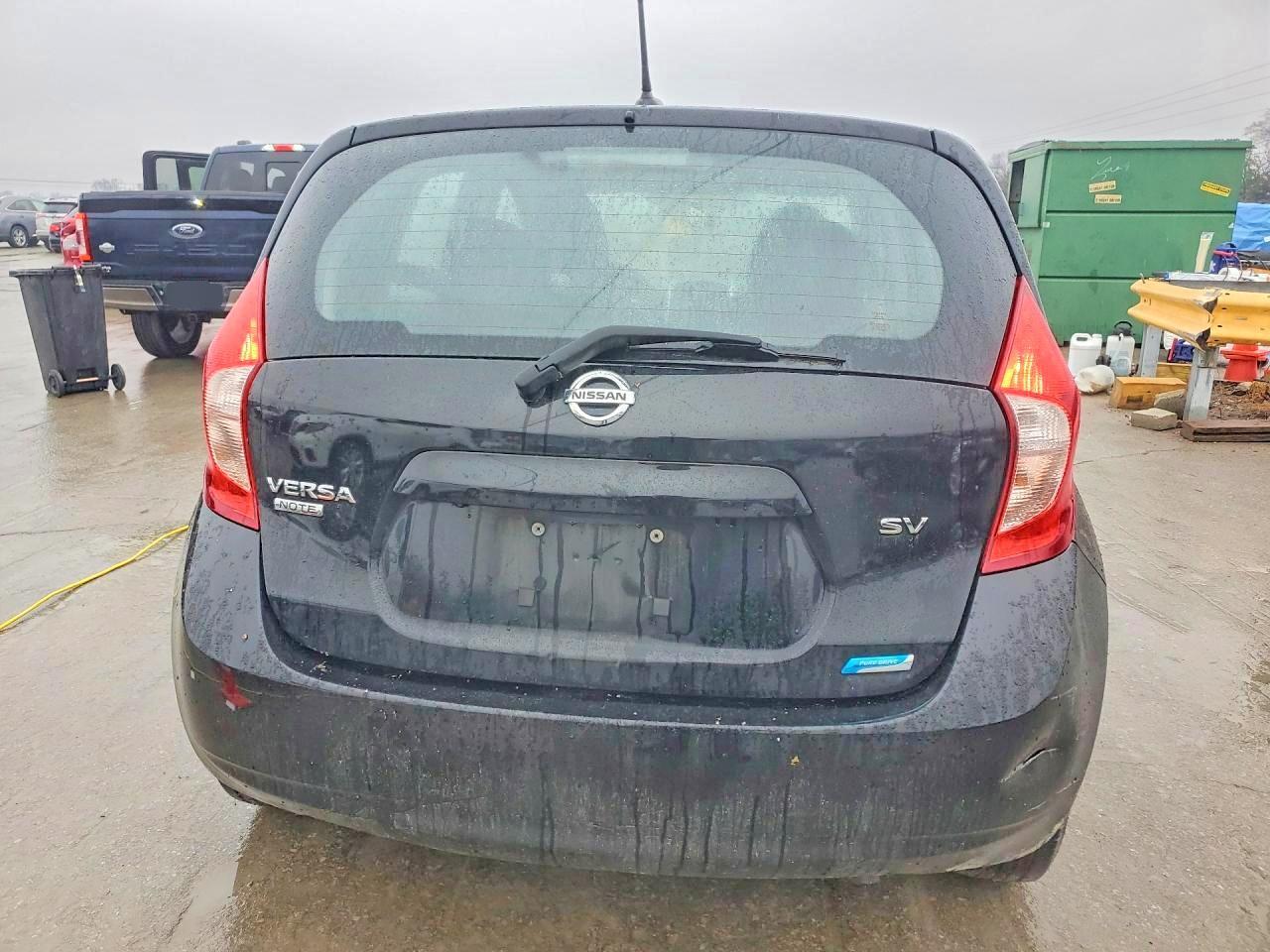 2016 NISSAN Versa Note