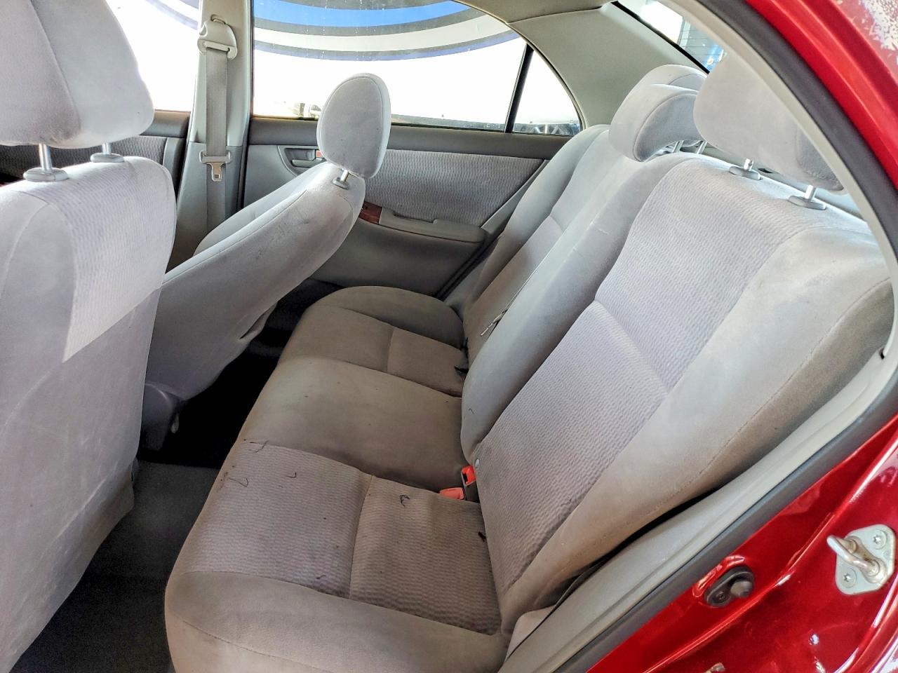 2005 TOYOTA COROLLA
