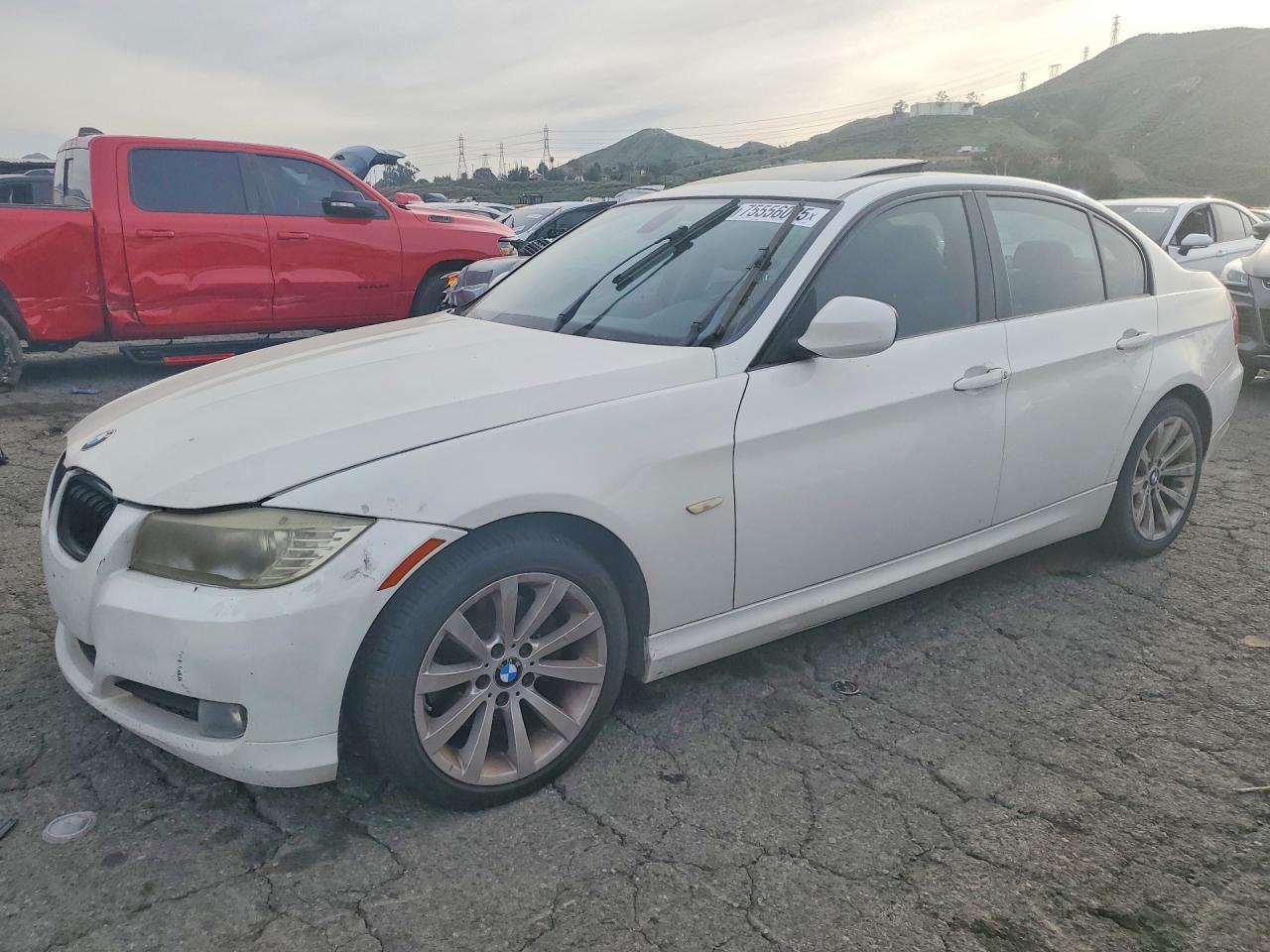 2011 BMW 3 SERIES