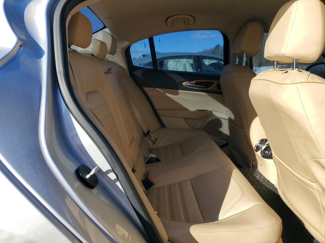 2017 ALFA ROMEO Giulia