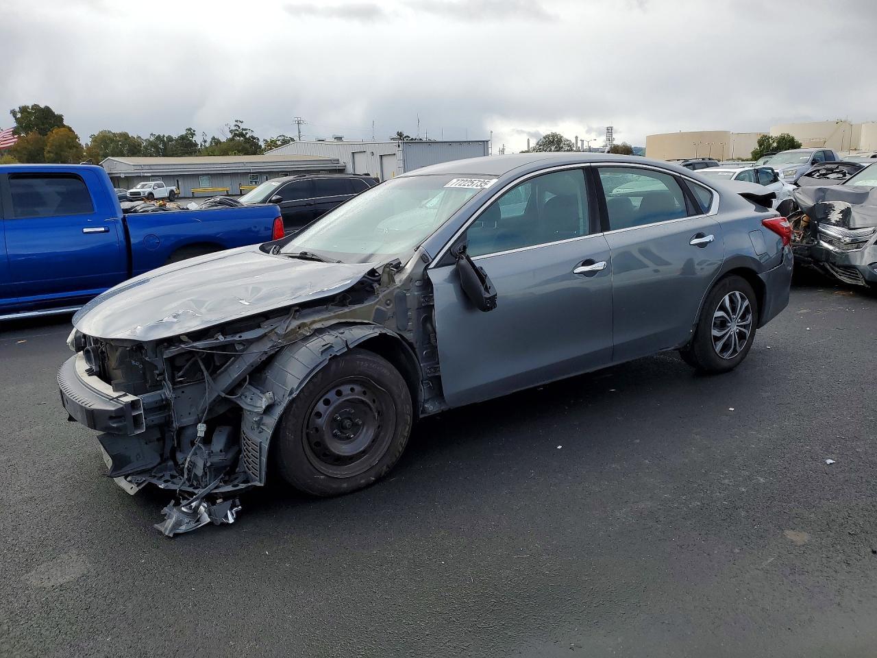 2016 NISSAN ALTIMA