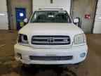 2004 TOYOTA Sequoia