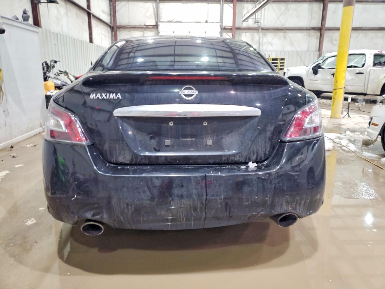 2013 NISSAN Maxima