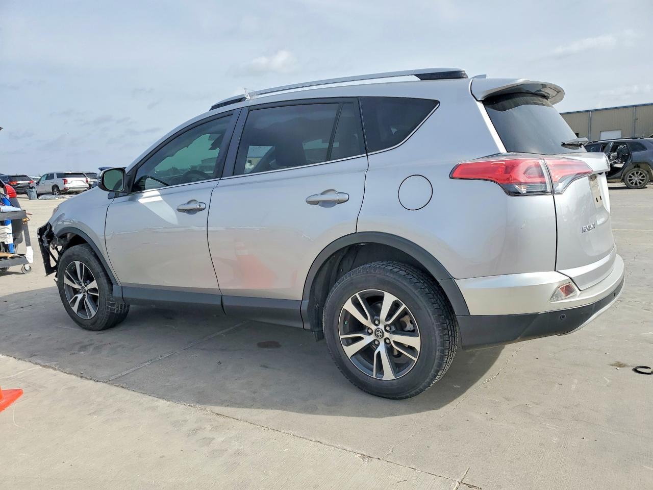 2018 TOYOTA RAV4