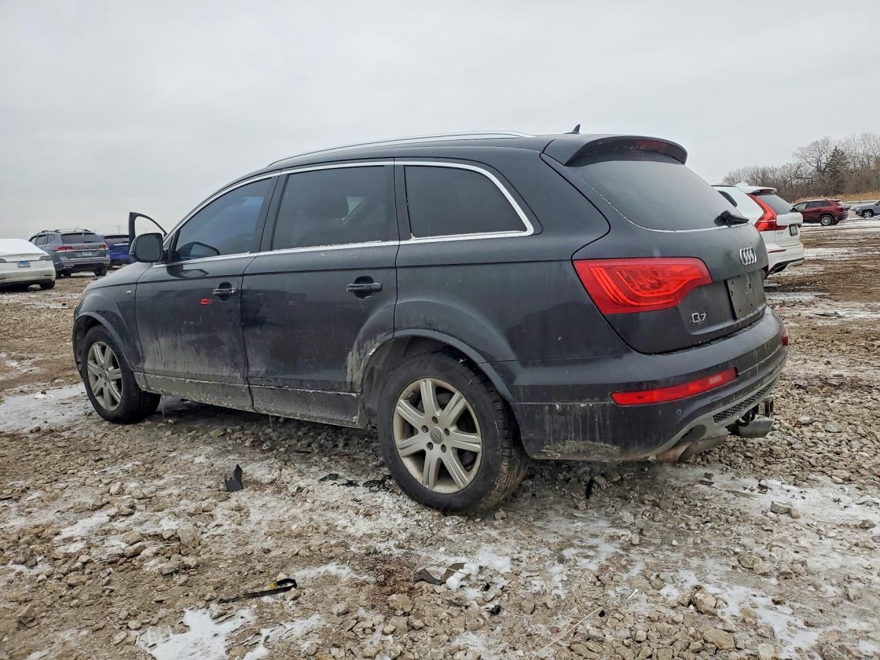 2010 AUDI Q7