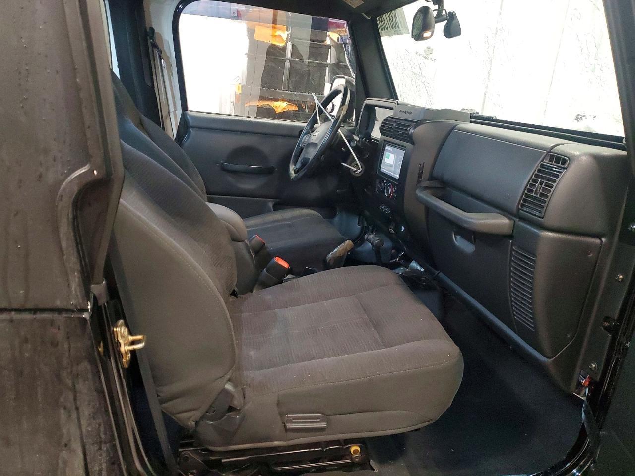 2004 JEEP WRANGLER