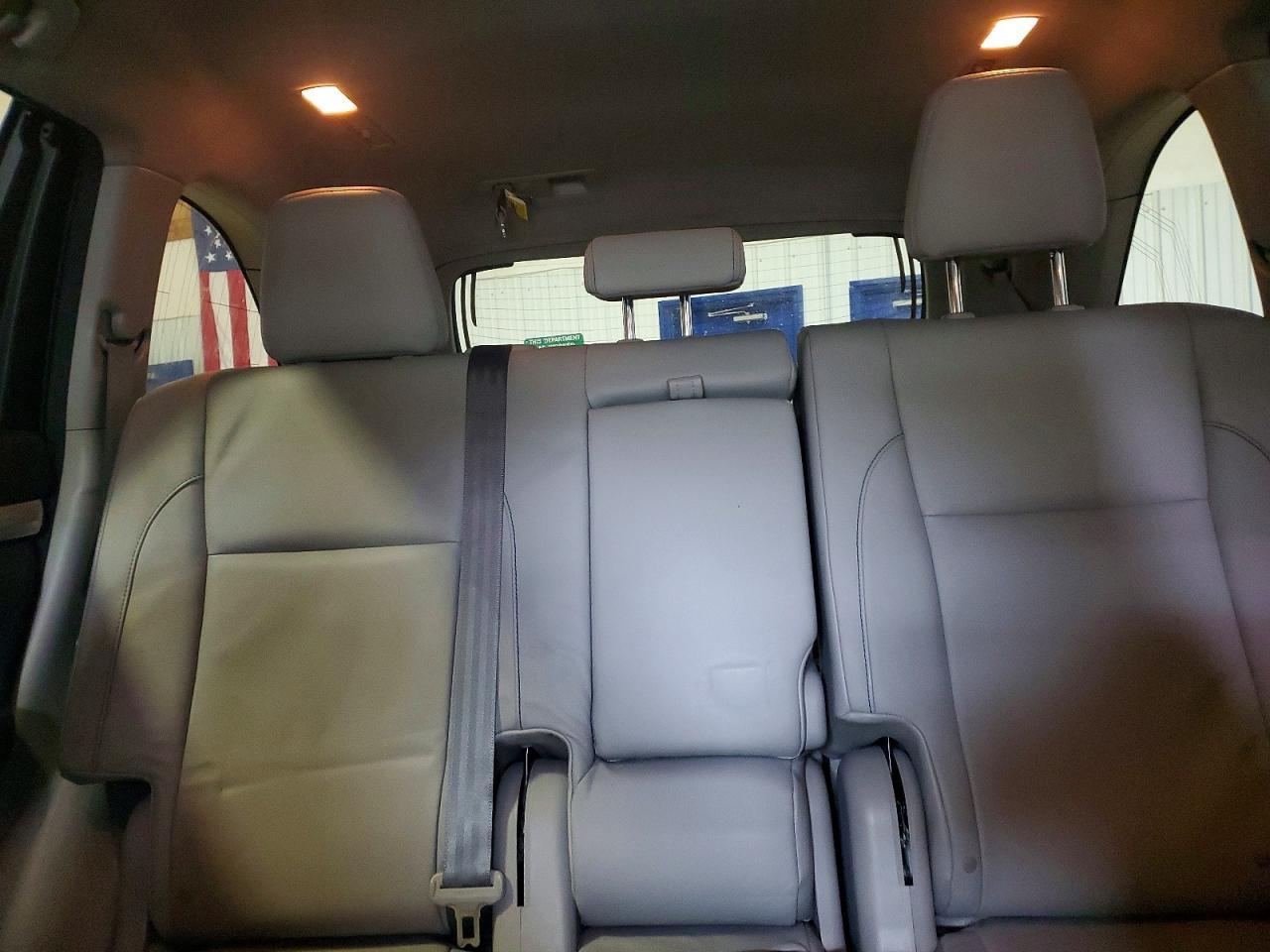 2015 TOYOTA HIGHLANDER