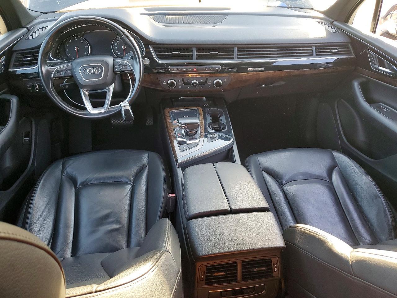 2017 AUDI Q7