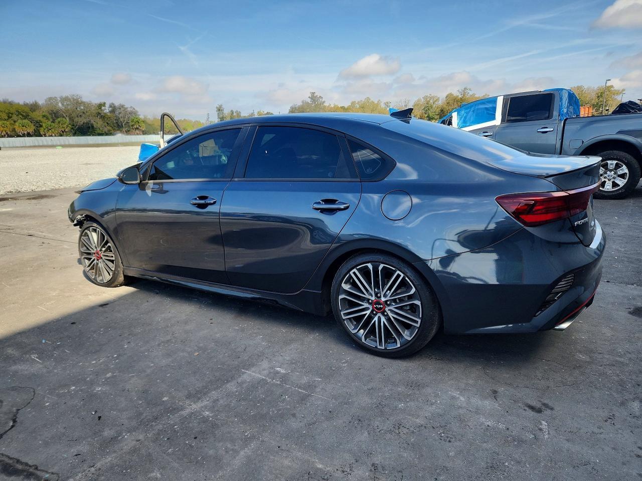 2023 KIA FORTE