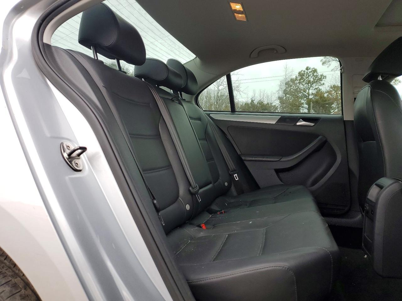 2013 VOLKSWAGEN JETTA