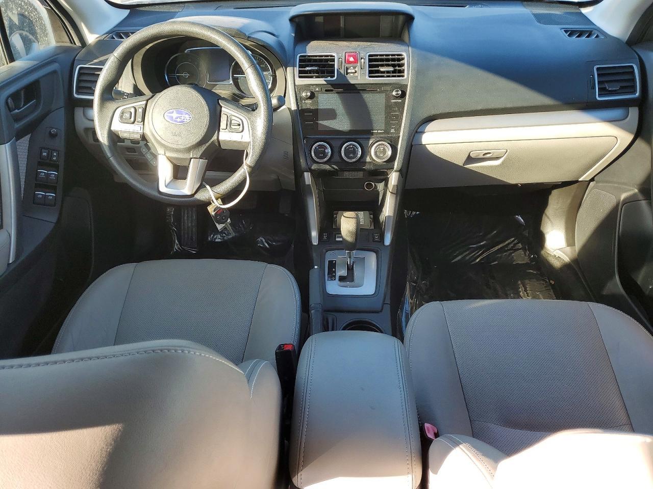 2018 SUBARU FORESTER