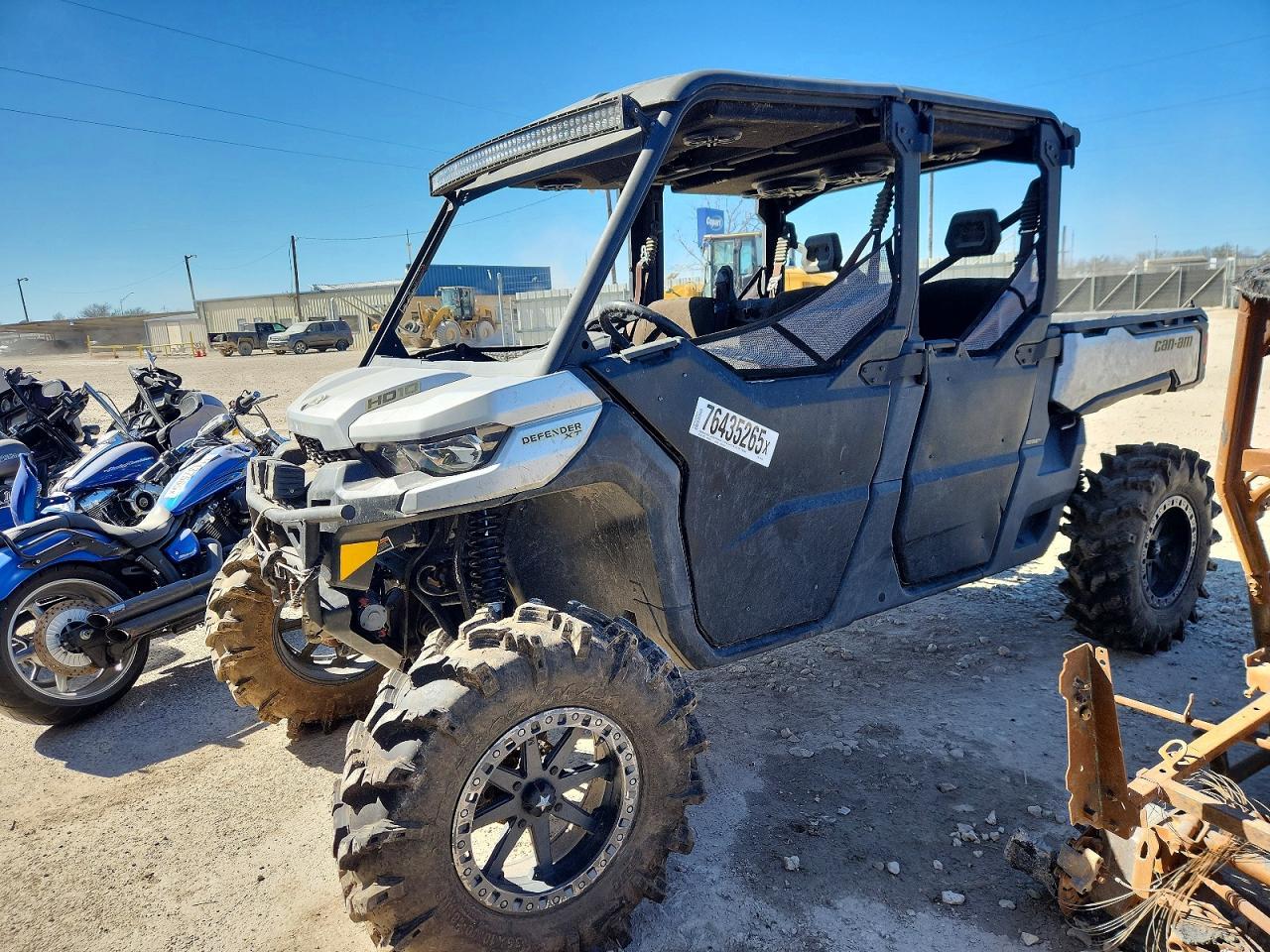 2019 CAN-AM Defender