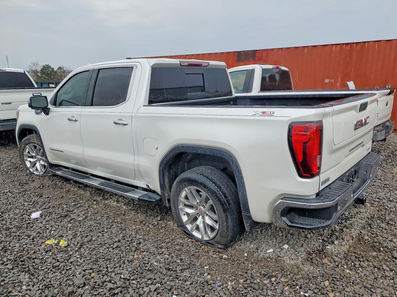 2020 GMC Sierra