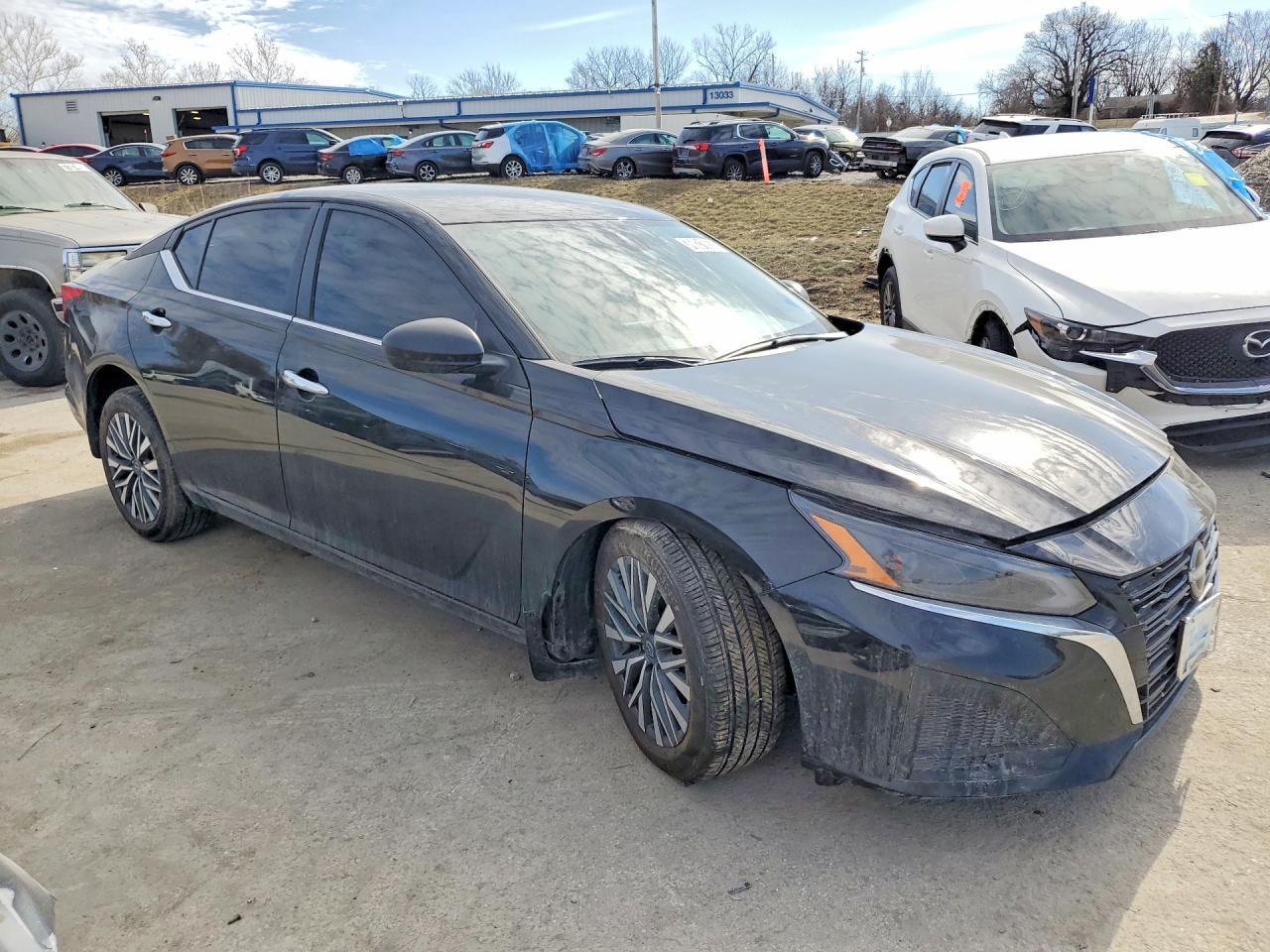 2025 NISSAN ALTIMA