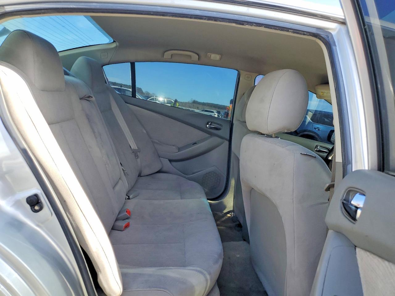 2011 NISSAN ALTIMA