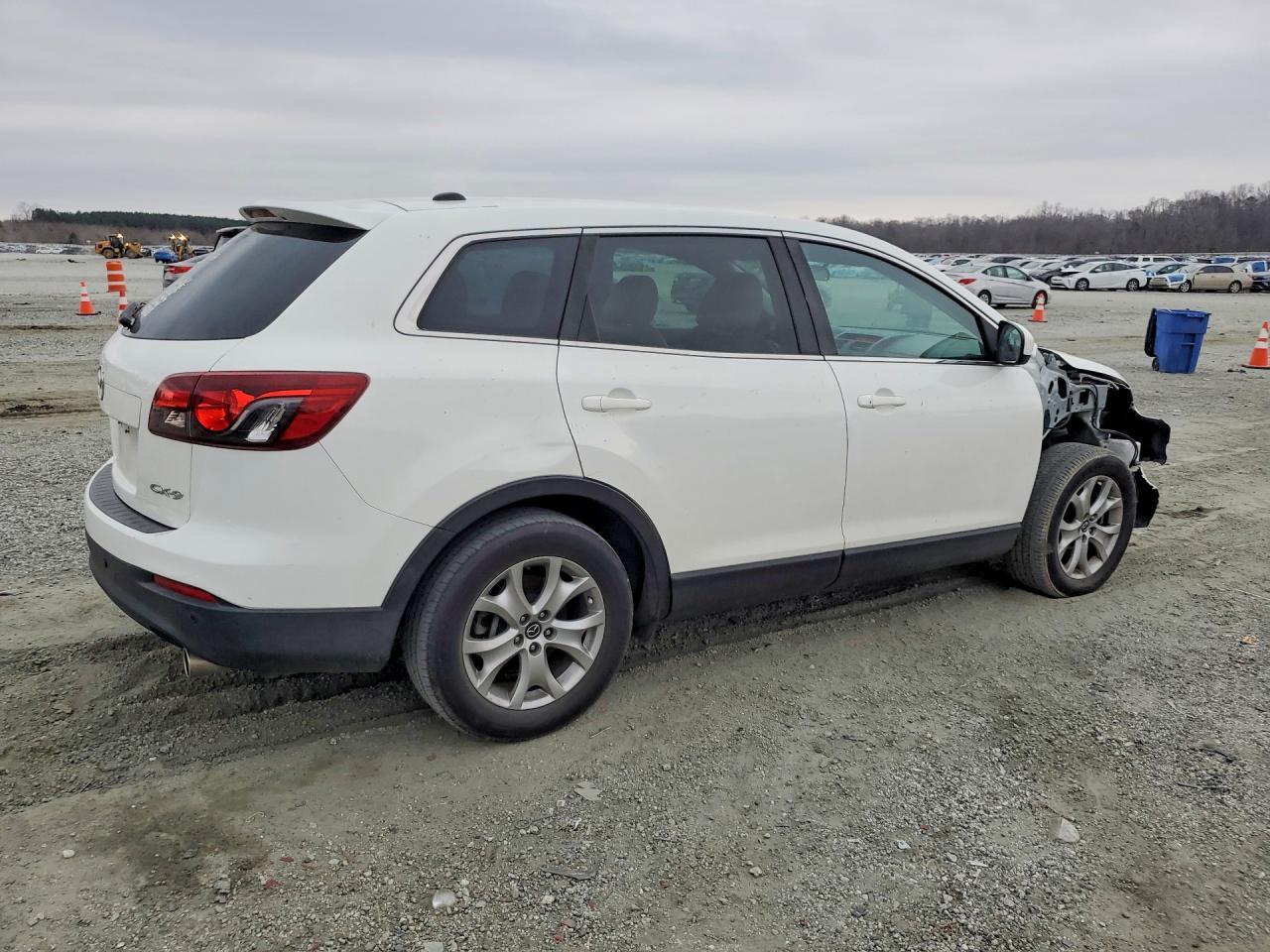 2014 MAZDA CX-9