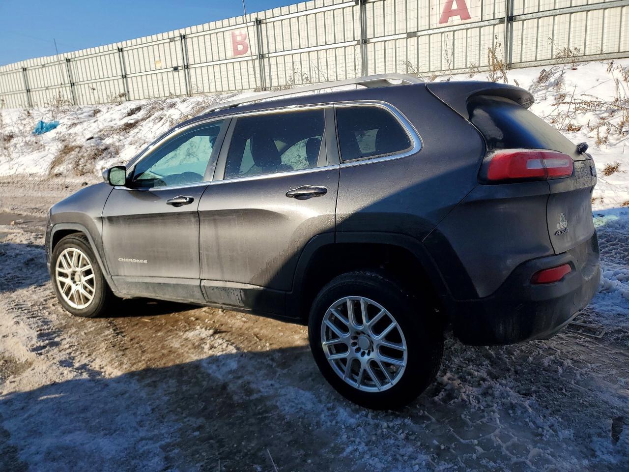 2015 JEEP CHEROKEE