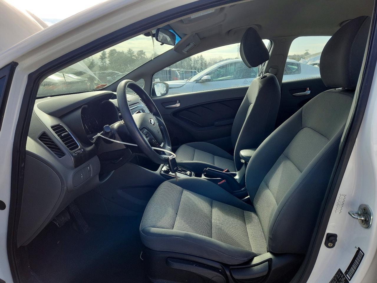 2017 KIA FORTE