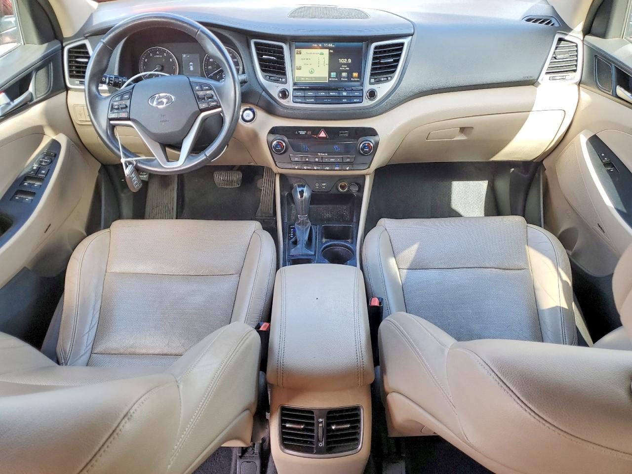 2017 HYUNDAI TUCSON