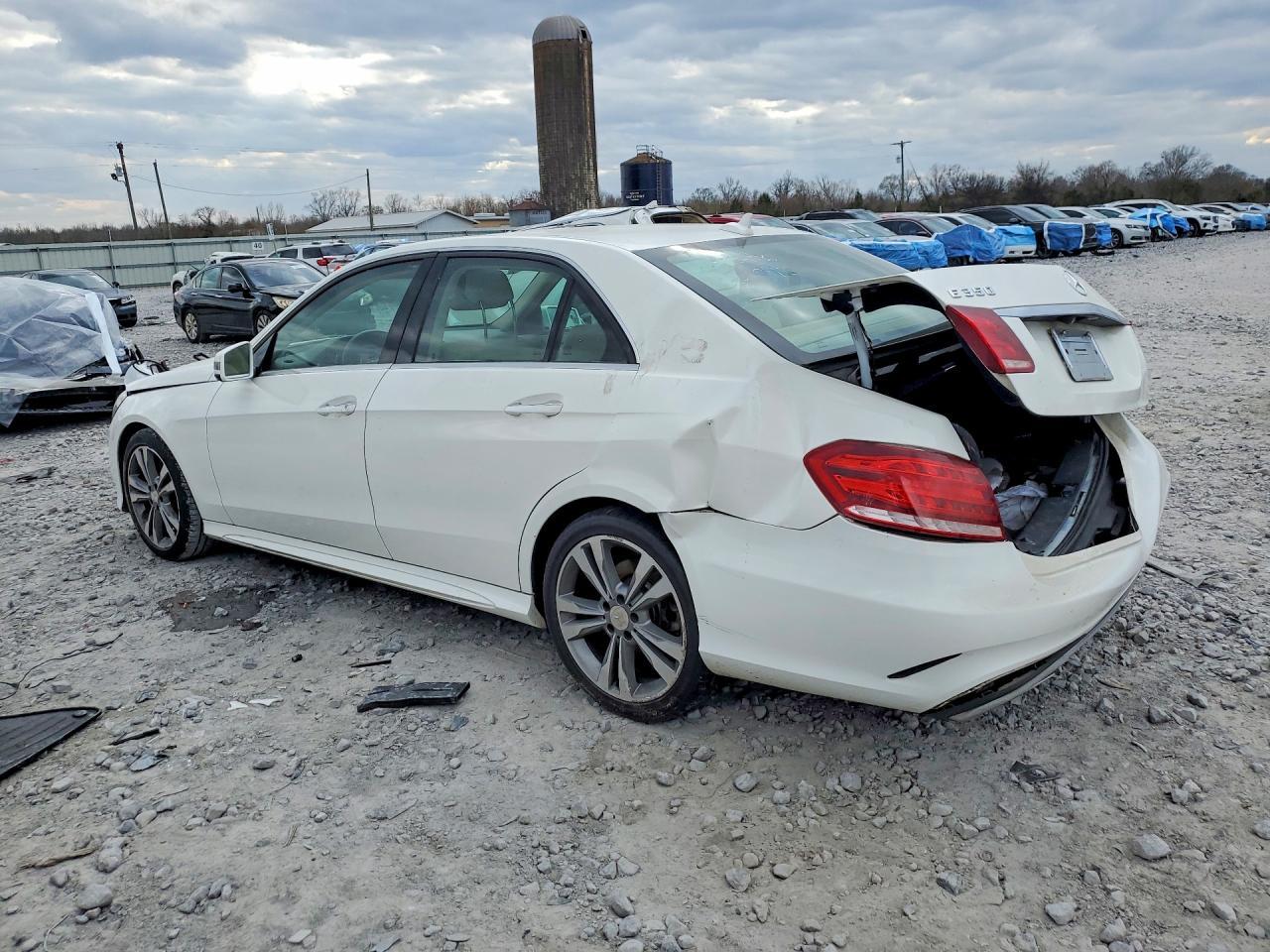 2014 MERCEDES-BENZ E-Class