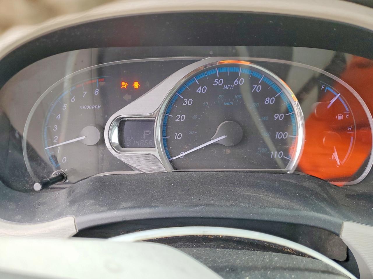 2012 TOYOTA SIENNA