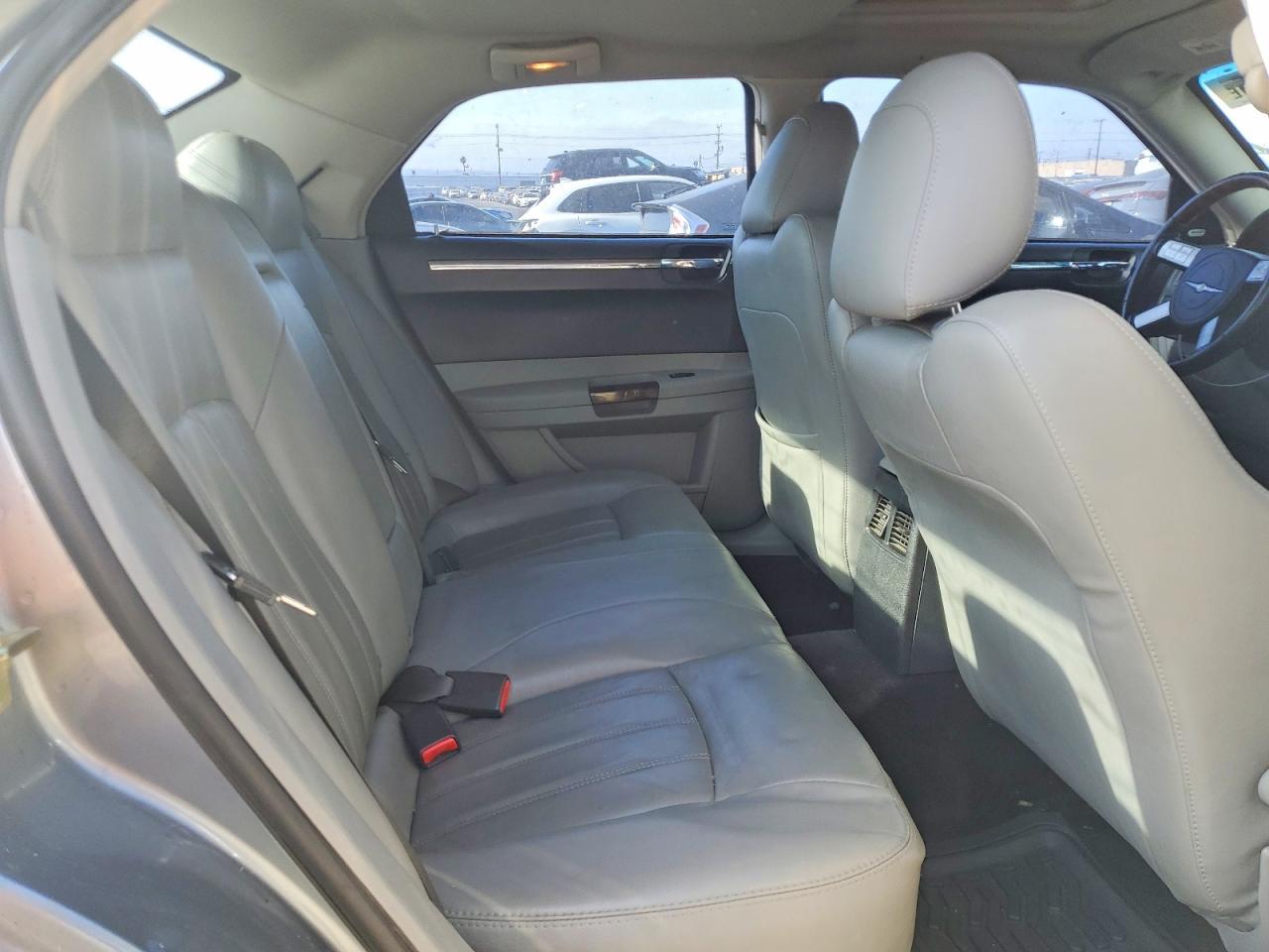 2006 CHRYSLER 300