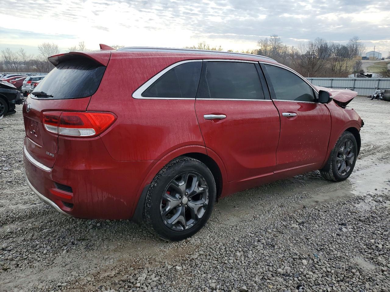 2016 KIA SORENTO