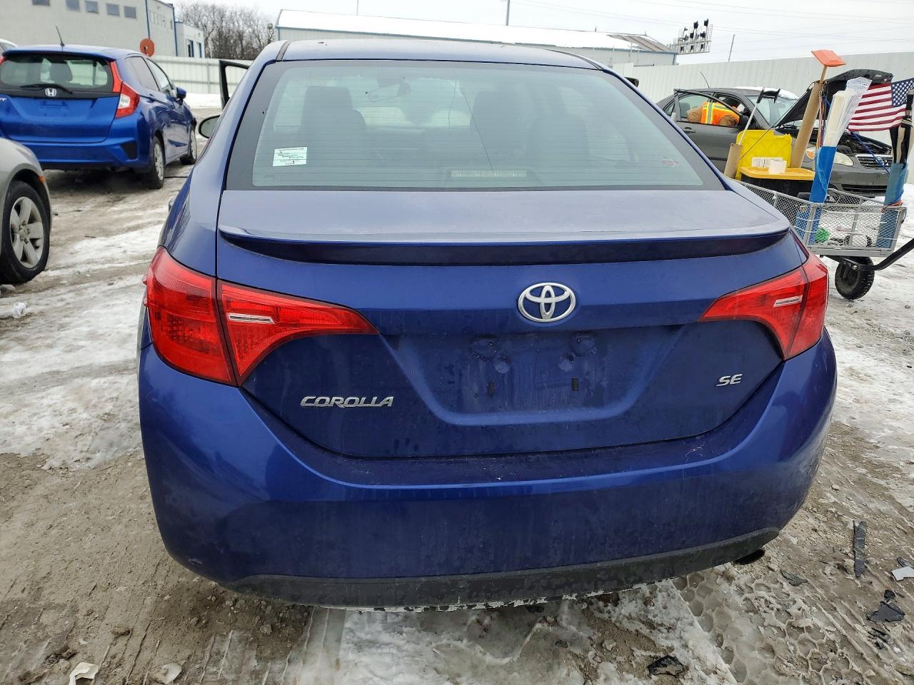 2017 TOYOTA COROLLA