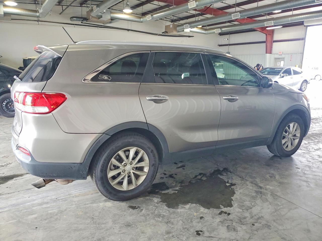 2017 KIA SORENTO