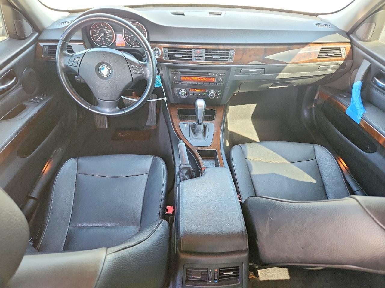 2011 BMW 3 SERIES